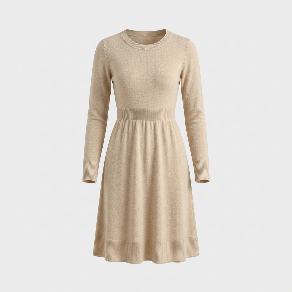 Beigefarbenes Strickkleid