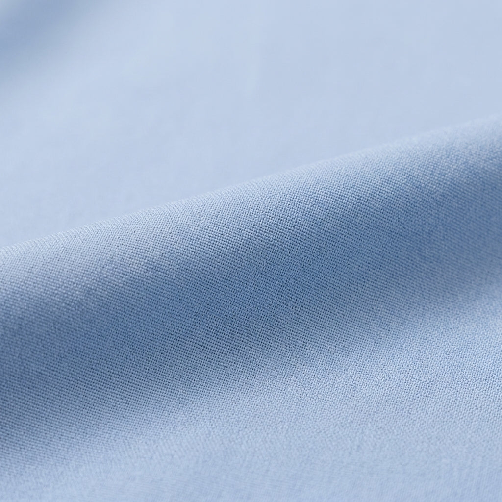 Blaues Polyesterkleid